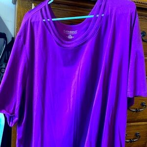 Purple size 6X woman’s short sleeve dress blouse. Catherine’s brand like.